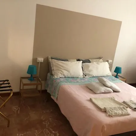 Nocleg ze śniadaniem A Due Passi Dal Lumiere