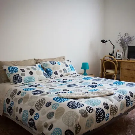Oda ve Kahvaltı A Due Passi Dal Lumiere