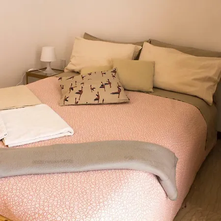 A Due Passi Dal Lumiere B&B *