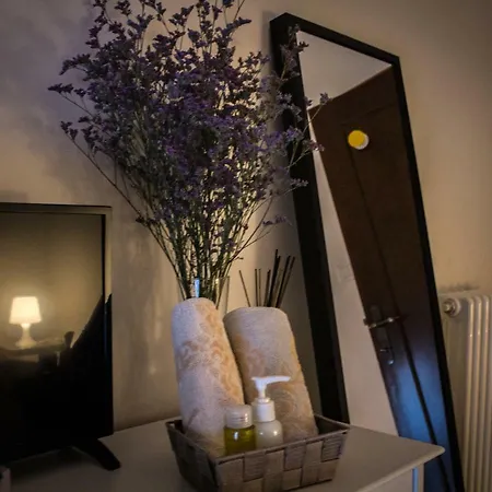 A Due Passi Dal Lumiere B&B